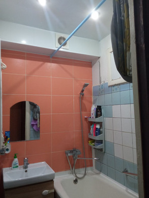 Продам трехкомнатную (3-комн.) квартиру, Утренняя ул, 10, Малый Маяк с
