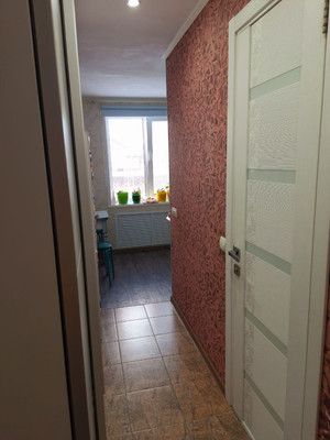 Продам двухкомнатную (2-комн.) квартиру, Авиации ул, 7, Семеновка с