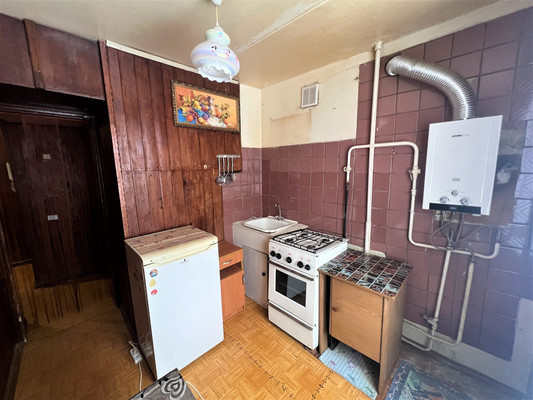 Продам однокомнатную (1-комн.) квартиру, Гусева ул, 3, Дятьково г