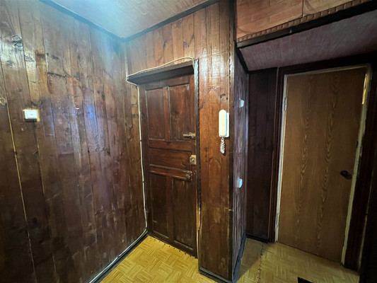Продам однокомнатную (1-комн.) квартиру, Гусева ул, 3, Дятьково г