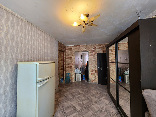 Продам двухкомнатную (2-комн.) квартиру, 1, Торосово д
