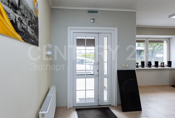 Продам коммерческое помещение 48,9 м2, А.Невского ул, 181 , Калининград г