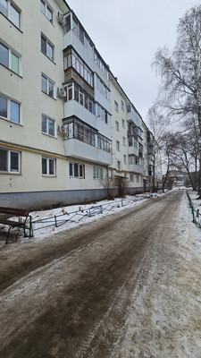 Продам трехкомнатную (3-комн.) квартиру, Северная ул, 14, Октябрьский г