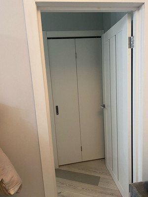 Продам двухкомнатную (2-комн.) квартиру, Сумской проезд, 8к1, Москва г