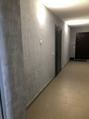 Продам трехкомнатную (3-комн.) квартиру, Псковская ул, 72, Великий Новгород г