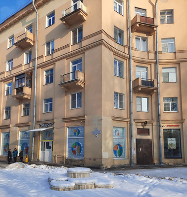Продам комнату в 4-комн. квартире, Заводская ул, 35, Понтонный п