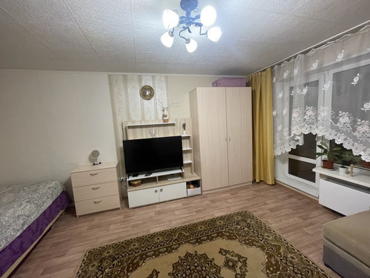 Продам однокомнатную (1-комн.) квартиру, Молдагуловой ул, 22к3, Москва г
