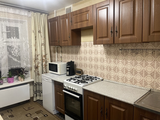 Продам однокомнатную (1-комн.) квартиру, Молдагуловой ул, 22к3, Москва г