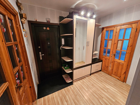 Продам двухкомнатную (2-комн.) квартиру, Калевала ул, 15, Костомукша г