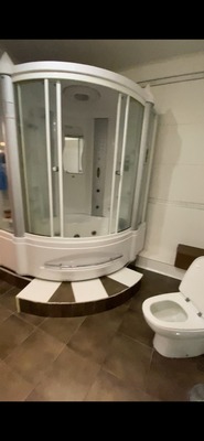 Продам многокомнатную квартиру, 60 лет Октября ул, 19а, Нижневартовск г