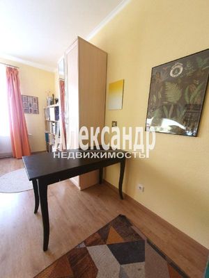 Продам однокомнатную (1-комн.) квартиру, Ветеранов пр-кт, 169к3, Санкт-Петербург г