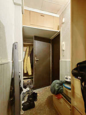 Продам двухкомнатную (2-комн.) квартиру, Центральная ул, 160к6, Серпухов г