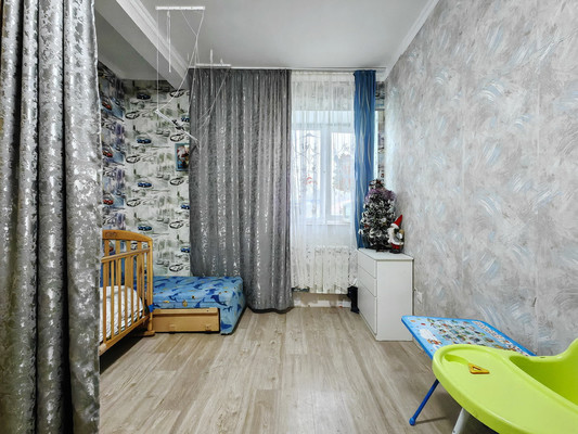 Продам однокомнатную (1-комн.) квартиру, Крюкова ул, 4, Серпухов г