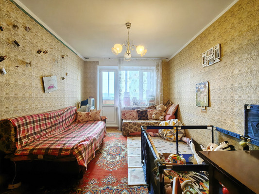 Продам двухкомнатную (2-комн.) квартиру, Химиков ул, 35, Серпухов г