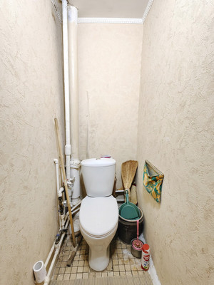 Продам двухкомнатную (2-комн.) квартиру, Химиков ул, 35, Серпухов г