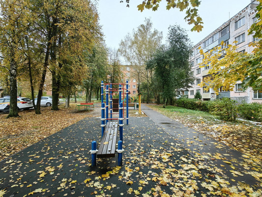 Продам двухкомнатную (2-комн.) квартиру, Химиков ул, 35, Серпухов г