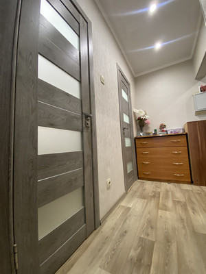 Продам однокомнатную (1-комн.) квартиру, Ханты-Мансийская ул, 36, Нижневартовск г