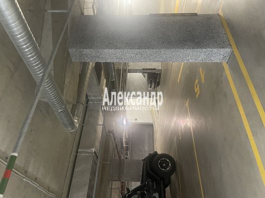 Сдам гараж 15 м2, Нейшлотский пер, 3, Санкт-Петербург г