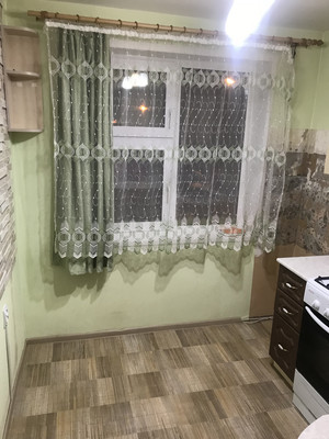 Продам двухкомнатную (2-комн.) квартиру, Маяковского ул, 5, Сыктывкар г