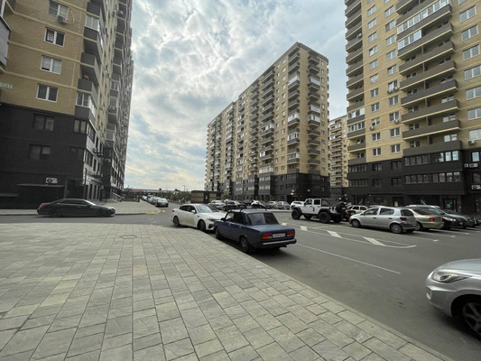 Сдам однокомнатную (1-комн.) квартиру, им. Героя Ростовского ул, 8к1, Краснодар г