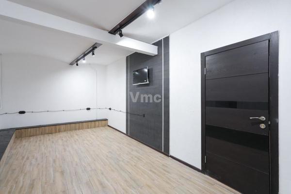 Продам коммерческое помещение 204,3 м2, Новослободская ул, 14/19 8, Москва г