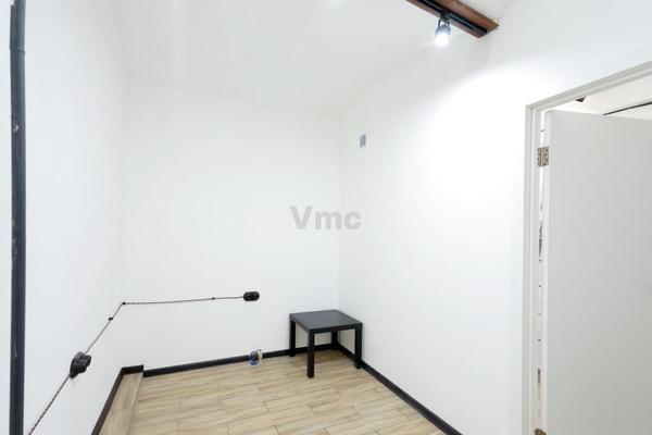 Продам коммерческое помещение 204,3 м2, Новослободская ул, 14/19 8, Москва г