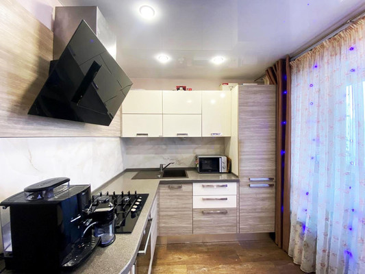 Продам трехкомнатную (3-комн.) квартиру, Строителей пр-кт, 50, Пенза г