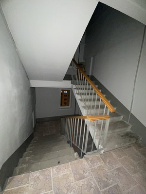 Продам двухкомнатную (2-комн.) квартиру, Шишкова ул, 105, Воронеж г