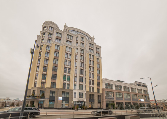 Продам трехкомнатную (3-комн.) квартиру, Горького ул, 36, Екатеринбург г