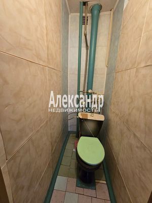 Продам трехкомнатную (3-комн.) квартиру, Ленина пр-кт, 6, Кириши г