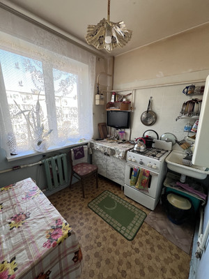 Продам трехкомнатную (3-комн.) квартиру, Диановых ул, 15, Иваново г