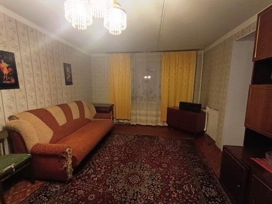 Продам трехкомнатную (3-комн.) квартиру, Строителей пр-кт, 22, Иваново г