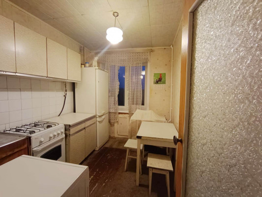 Продам трехкомнатную (3-комн.) квартиру, Строителей пр-кт, 22, Иваново г