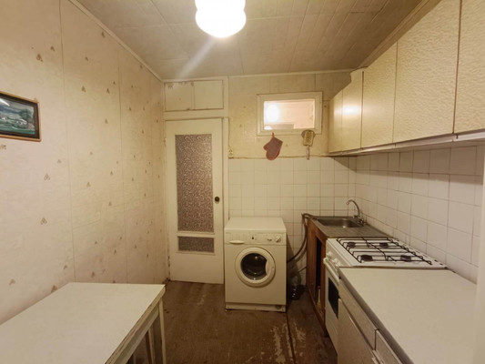 Продам трехкомнатную (3-комн.) квартиру, Строителей пр-кт, 22, Иваново г