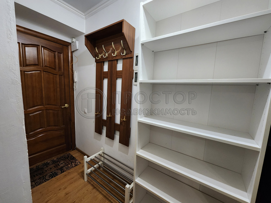 Продам двухкомнатную (2-комн.) квартиру, Волгоградский пр-кт, 18, Москва г