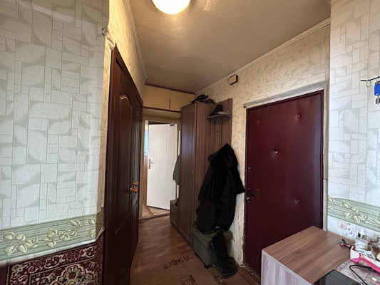 Продам трехкомнатную (3-комн.) квартиру, Центральная ул, 29, Ольявидово д