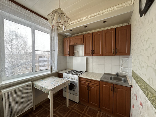 Продам трехкомнатную (3-комн.) квартиру, Центральная ул, 29, Ольявидово д