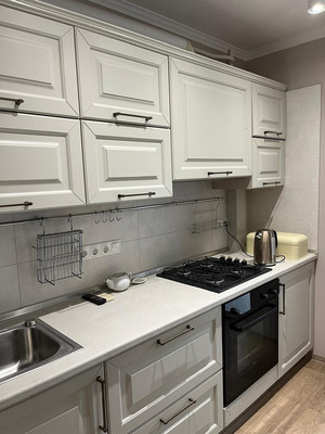 Продам двухкомнатную (2-комн.) квартиру, Полюсная ул, 55, Симферополь г