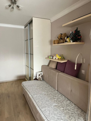 Продам двухкомнатную (2-комн.) квартиру, Полюсная ул, 55, Симферополь г