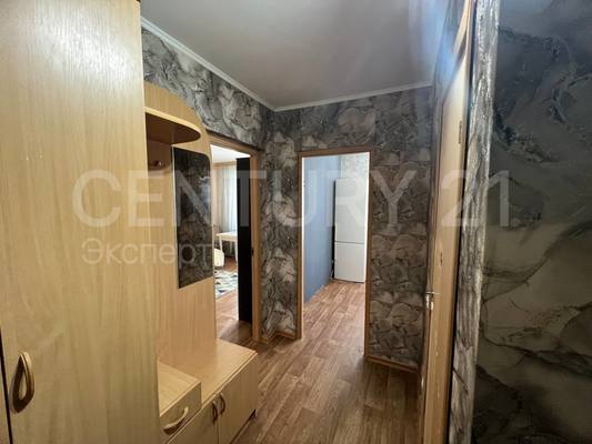 Продам однокомнатную (1-комн.) квартиру, Левитана ул, 63 1, Калининград г