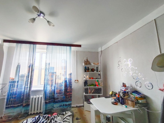 Продам комнату в 3-комн. квартире, Коминтерна ул, 8/1, Королев г