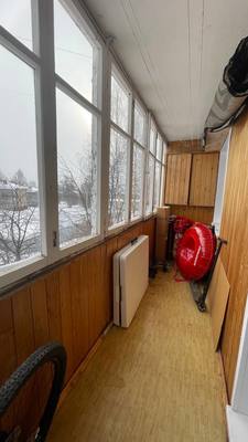 Продам трехкомнатную (3-комн.) квартиру, Конституции (Радужный мкр.) ул, 12, Киров г