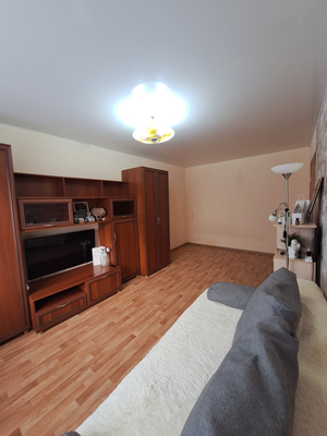 Продам однокомнатную (1-комн.) квартиру, Героя Костина ул, 3, Киров г