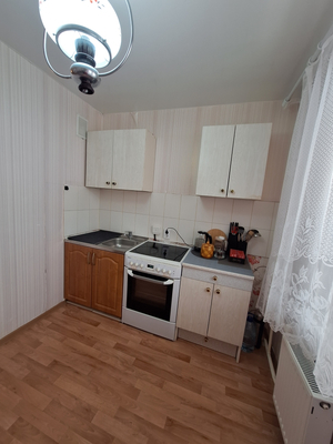 Продам однокомнатную (1-комн.) квартиру, Героя Костина ул, 3, Киров г