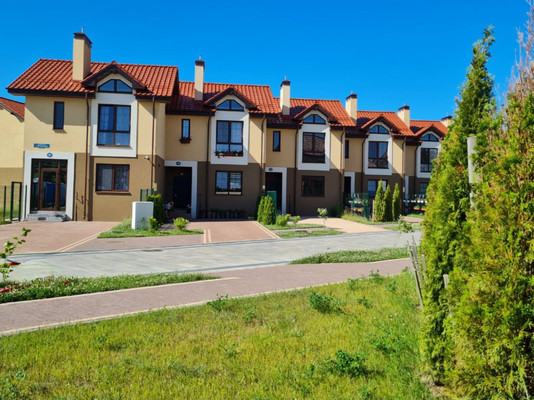 Продам таунхаус, 10ксекц3, Малиновка п, 0 км от города