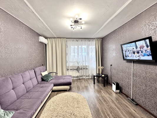 Продам трехкомнатную (3-комн.) квартиру, Хусаина Мавлютова ул, 48, Казань г