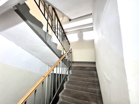 Продам трехкомнатную (3-комн.) квартиру, Хусаина Мавлютова ул, 48, Казань г