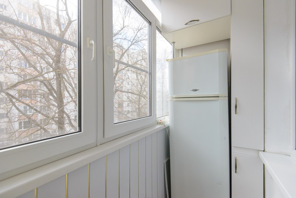 Продам двухкомнатную (2-комн.) квартиру, Мечникова ул, 142, Ростов-на-Дону г