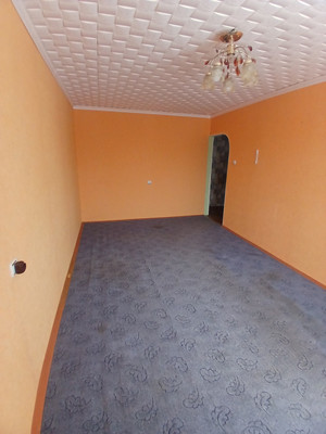 Продам трехкомнатную (3-комн.) квартиру, Садовая ул, 16, Боровка с