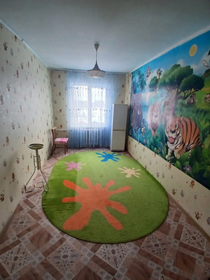 Продам трехкомнатную (3-комн.) квартиру, Садовая ул, 16, Боровка с